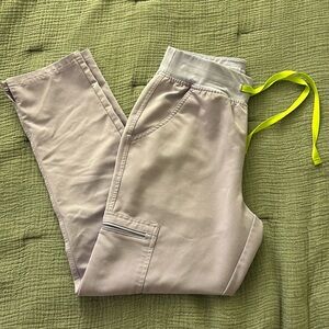 Figs Lavender Haze High Waisted Yola 2.0 Skinny Small/Petite Scrub Pants